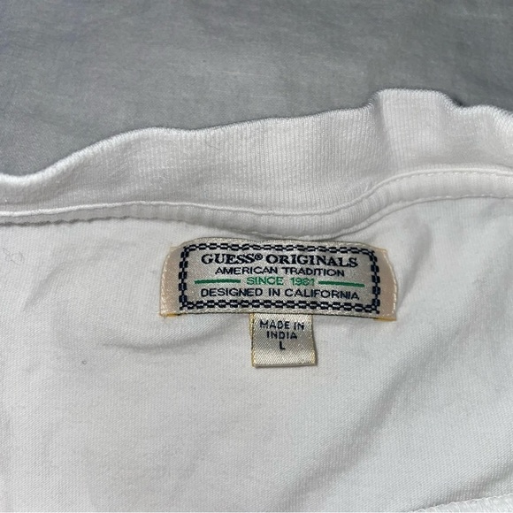 Guess Originals LARGE Classic Palm Tree Triangle T-shirt White Graphic Relaxed - Picture 3 of 6